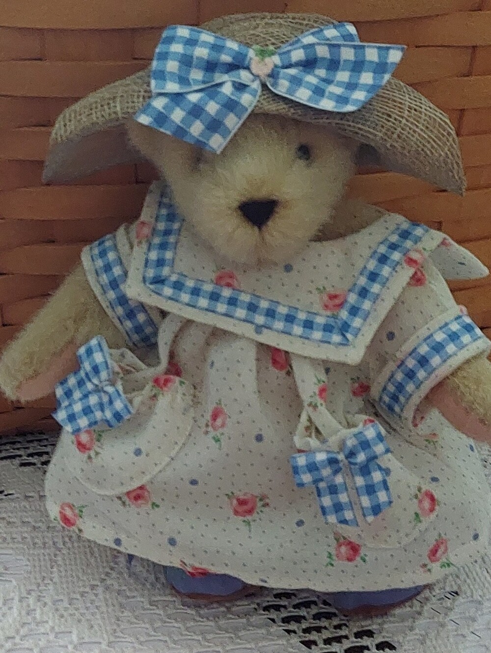 Muffy Vanderbear "Garden Party"